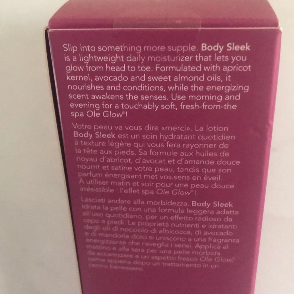 OLE HENRIKSEN Body Sleek Moisturizer 10oz NIB